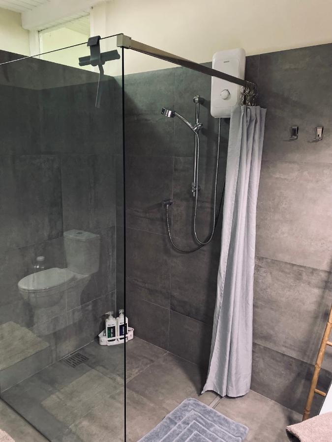 Historic Building The Palm Backyard Studio-Apartment Willemstad, Curacao Feel Home Away From Home מראה חיצוני תמונה